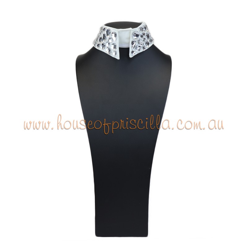 Jeweled Collar White with Clear Stone