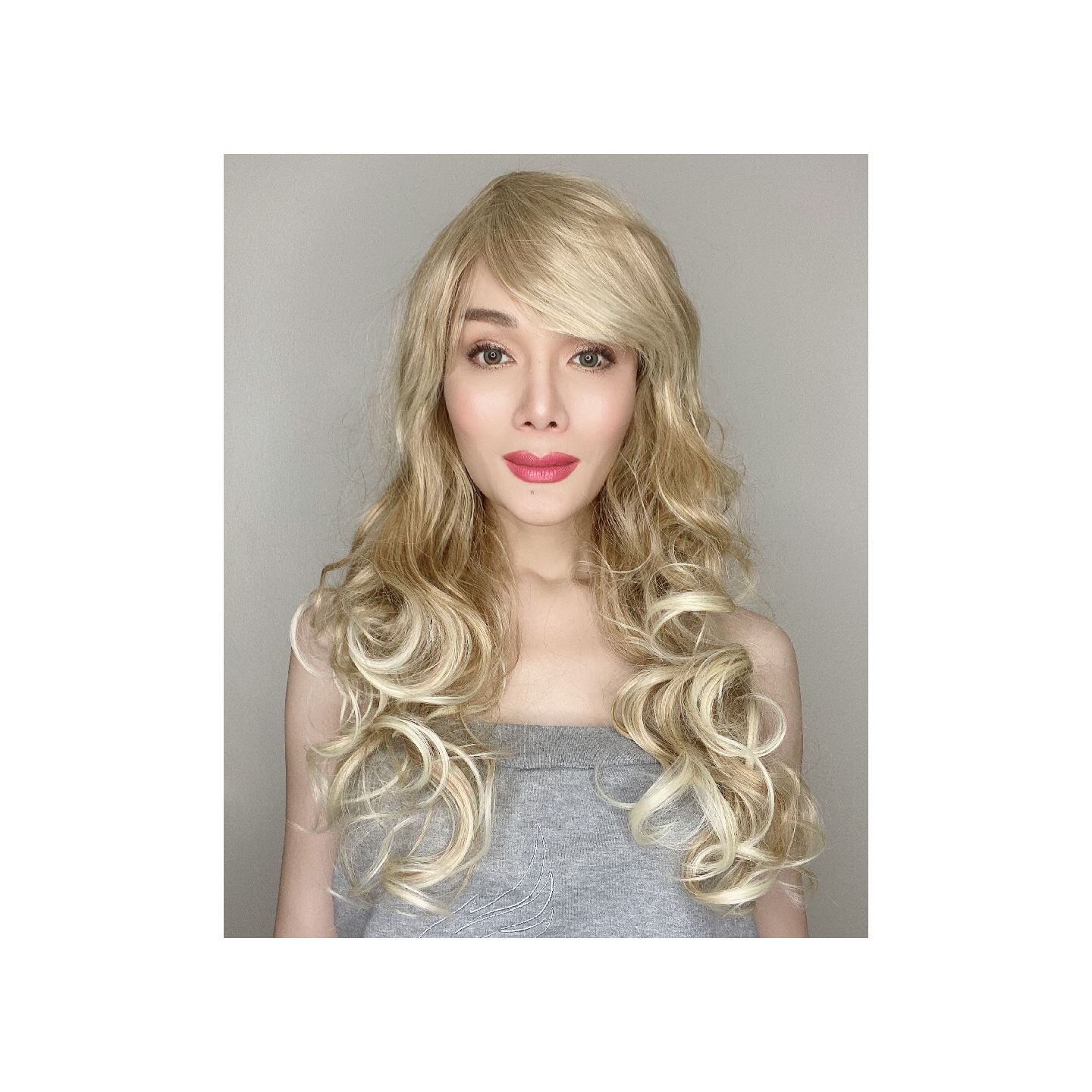 Katy Honey Blonde Long Synthetic Wig