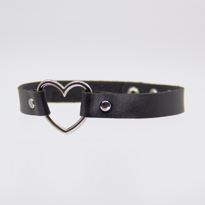 Heart Ring Faux Leather Choker