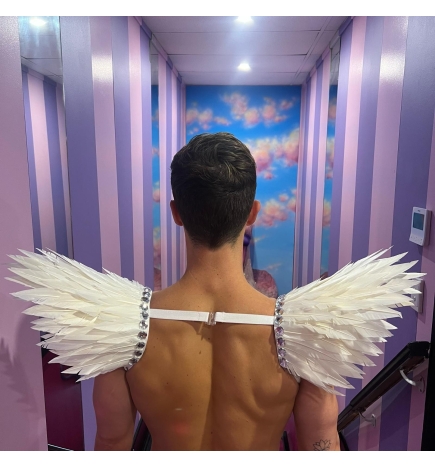 White Spike Duck Feather Shoulder Piece