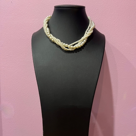 Twisted Pearl Necklace