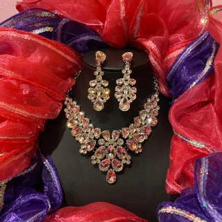 The Charlotte Jewellery Set - Clear