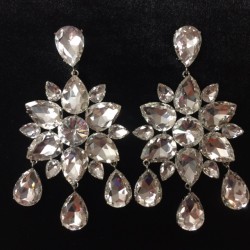Clear Crystal Diamante Dangle Earring E16