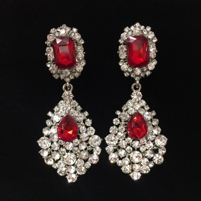Red and Clear Crystal Diamante Earring E05